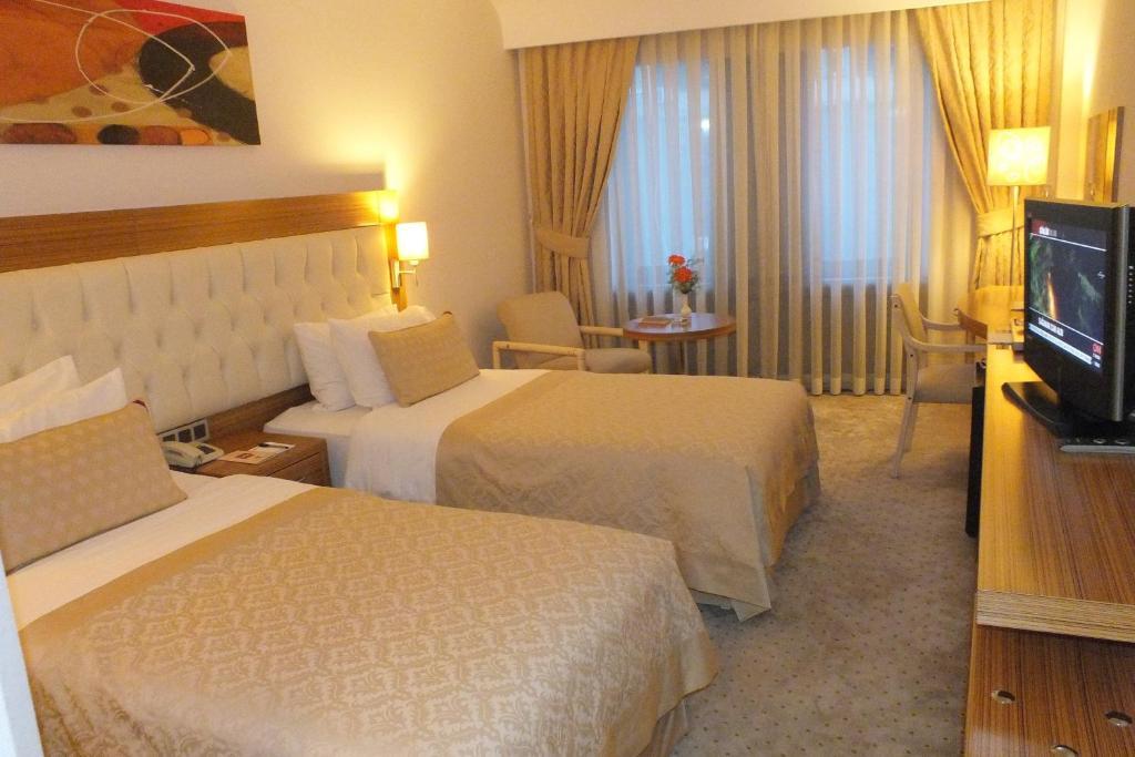 Park Royal Hotell Adana Eksteriør bilde